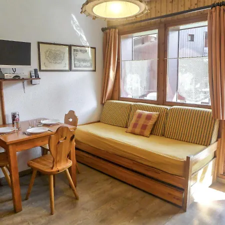 Apartamento Les Jardins Du Mont-blanc-5 By Interhome *