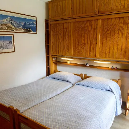 Apartament Les Jardins Du Mont-blanc-5 By Interhome Chamonix